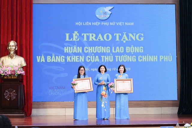TƯ Hội LHPN Việt Nam có 16 đồng chí được tặng Huân chương Lao động và Bằng khen Thủ tướng Chính phủ- Ảnh 3.