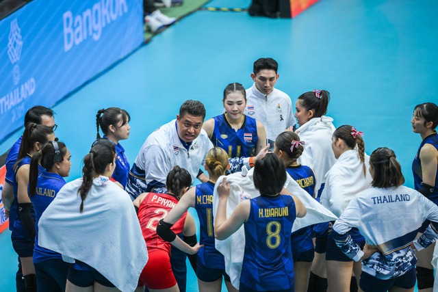 SEA Games 33: Đội tuyển bóng chuyền nữ Việt Nam giành Huy chương Bạc sau trận chung kết kịch tính- Ảnh 9.