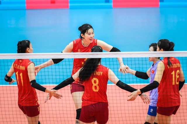 SEA Games 33: Đội tuyển bóng chuyền nữ Việt Nam giành Huy chương Bạc sau trận chung kết kịch tính- Ảnh 6.