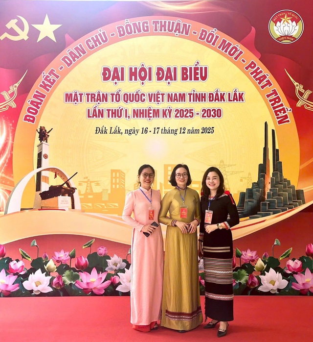 Ông Y Giang Gry Niê Knơng giữ chức Chủ tịch Ủy ban MTTQ Việt Nam tỉnh Đắk Lắk- Ảnh 1.