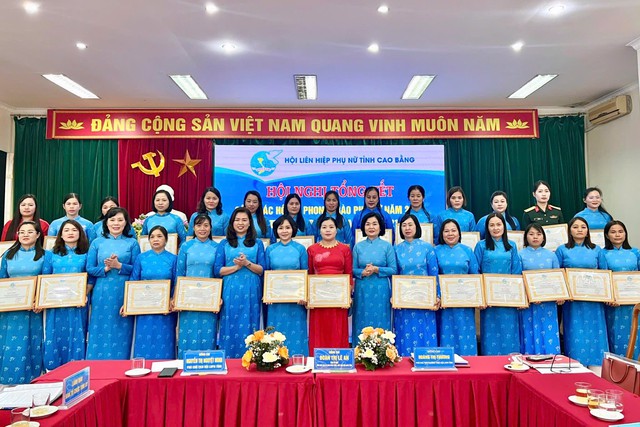 Phụ nữ Cao Bằng khẳng định bản lĩnh, trí tuệ, khát vọng vươn lên trong kỷ nguyên mới- Ảnh 1.