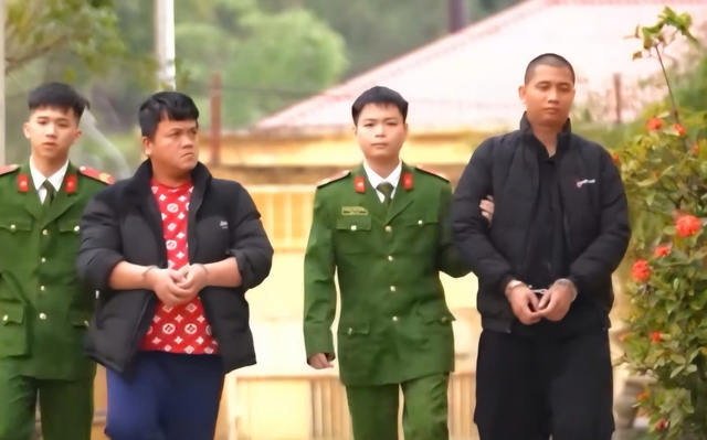 Triệt phá đường dây lừa đảo gần 3.000 người với số tiền lên đến 7.500 tỷ đồng- Ảnh 5. Triệt phá đường dây lừa đảo gần 3.000 người với số tiền lên đến 7.500 tỷ đồng- Ảnh 5.