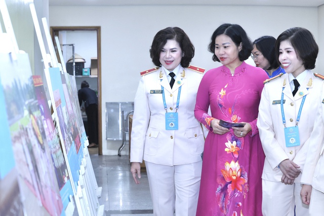 Những hình ảnh đẹp tại Đại hội đại biểu Phụ nữ Bộ Công an lần thứ X- Ảnh 2.
