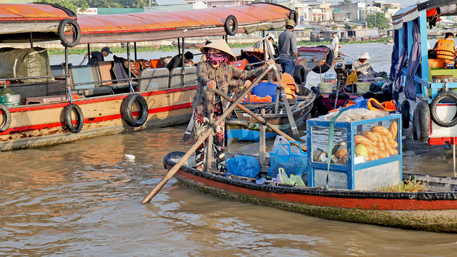 Chợ nổi Cái Răng: Một thoáng bình yên giữa dòng sông Hậu- Ảnh 3. Chợ nổi Cái Răng: Một thoáng bình yên giữa dòng sông Hậu- Ảnh 3.