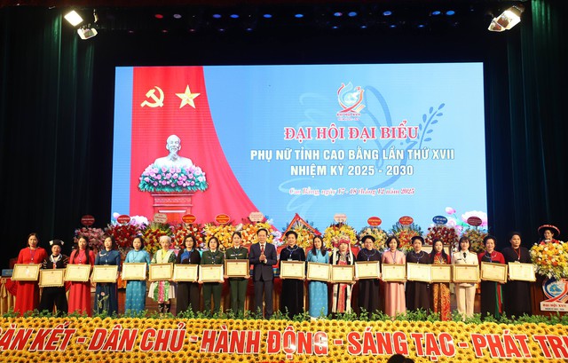 Tăng cường hỗ trợ phụ nữ Cao Bằng phát triển toàn diện- Ảnh 7. Tăng cường hỗ trợ phụ nữ Cao Bằng phát triển toàn diện- Ảnh 7.