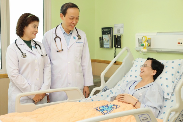 Chuyên gia cảnh báo phụ nữ không nên xem nhẹ giai đoạn tiền mãn kinh - mãn kinh- Ảnh 1. Chuyên gia cảnh báo phụ nữ không nên xem nhẹ giai đoạn tiền mãn kinh - mãn kinh- Ảnh 1.