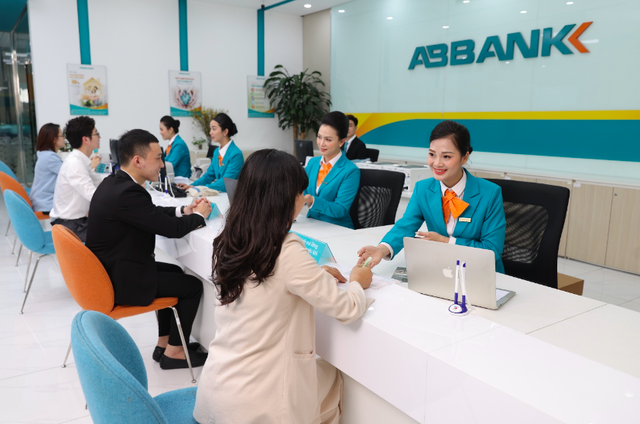 Hơn 3.000 tỷ đồng huy động từ cổ phiếu được ABBank sử dụng ra sao?- Ảnh 1.