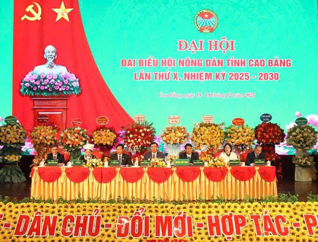 Ông Nguyễn Phương Huy làm Chủ tịch Hội Nông dân tỉnh Cao Bằng- Ảnh 1. Ông Nguyễn Phương Huy làm Chủ tịch Hội Nông dân tỉnh Cao Bằng- Ảnh 1.