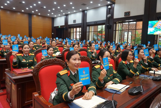 Quán triệt nhiều nội dung quan trọng tại phiên thứ nhất Đại hội đại biểu Phụ nữ Quân đội lần thứ VIII- Ảnh 6.