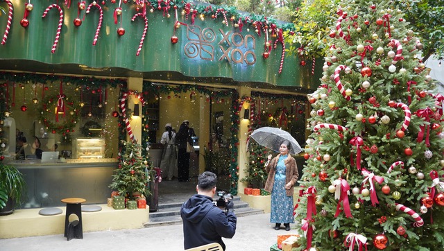 Quán cà phê Hà Nội “hóa trời Âu” hút khách check-in Giáng sinh- Ảnh 5.