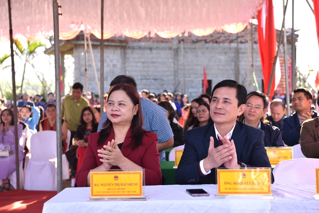 Niềm vui của người Pa Cô khi Lễ hội Tế thần nước được hồi sinh- Ảnh 1.