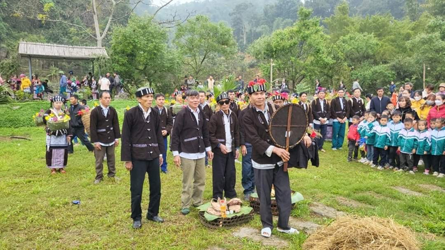 Nỗ lực phục dựng lễ hội, nghi lễ của dân tộc Lự- Ảnh 1.