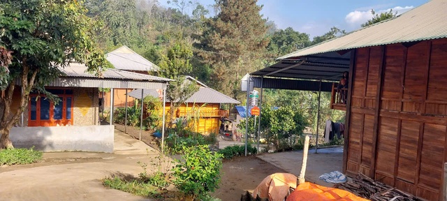 Lan tỏa thông điệp bình đẳng giới từ tiếng hát, điệu múa nơi bản Lự- Ảnh 1.