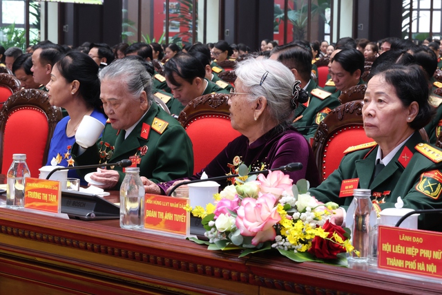 Đại hội đại biểu Phụ nữ Quân đội lần thứ VIII thành công tốt đẹp- Ảnh 8. Đại hội đại biểu Phụ nữ Quân đội lần thứ VIII thành công tốt đẹp- Ảnh 8.