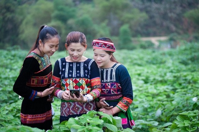 Hiệu quả truyền thông giảm nghèo bền vững gắn với bình đẳng giới- Ảnh 1. Hiệu quả truyền thông giảm nghèo bền vững gắn với bình đẳng giới- Ảnh 1.