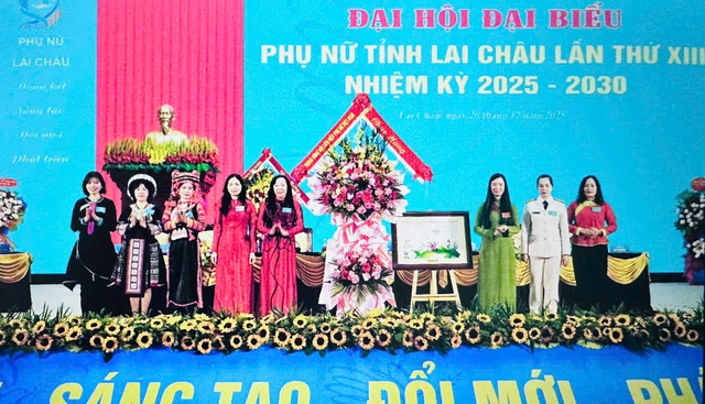 Đại hội đại biểu Phụ nữ tỉnh Lai Châu lần thứ XIII: Khát vọng phát triển và đổi mới sáng tạo- Ảnh 7.