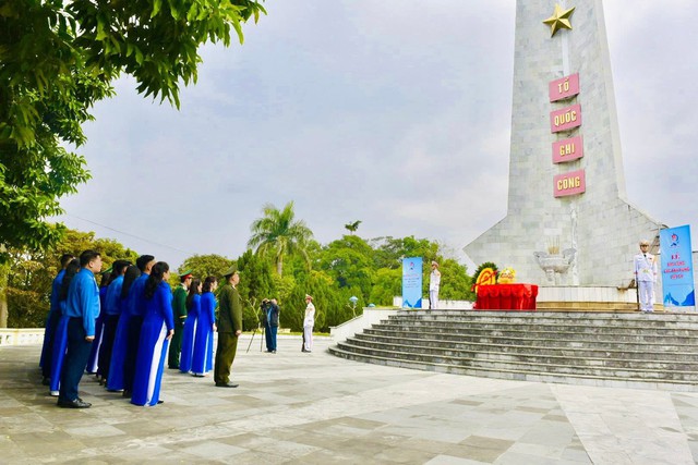 Tưởng niệm các Anh hùng liệt sĩ nơi biên cương Cao Bằng- Ảnh 3.