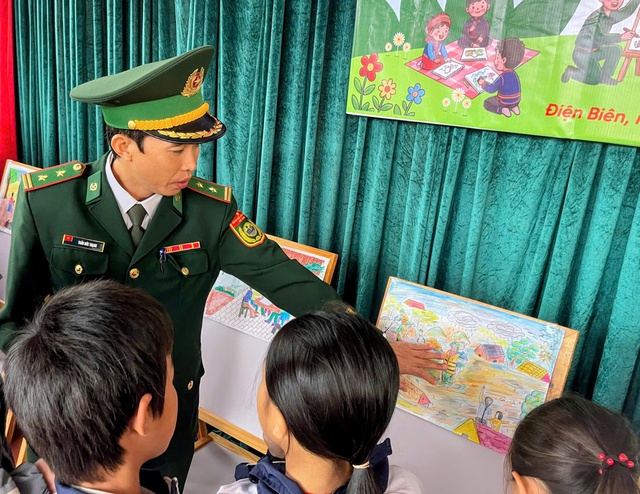Giáo dục truyền thống yêu nước qua cuộc thi vẽ tranh “Người lính em yêu”- Ảnh 1.