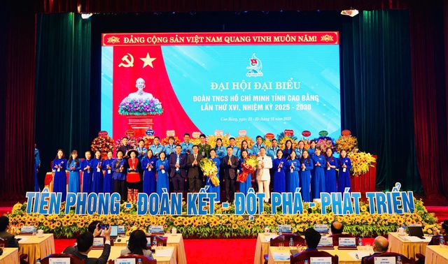 Bà Nguyễn Thị Hương Nhung tái đắc cử Bí thư Tỉnh Đoàn Cao Bằng- Ảnh 6.