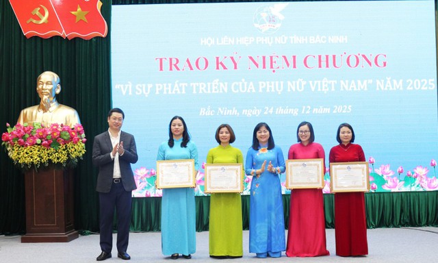 Phó Bí thư Tỉnh ủy chỉ đạo 6 nhiệm vụ trọng tâm năm 2026 với Hội LHPN Bắc Ninh- Ảnh 1.