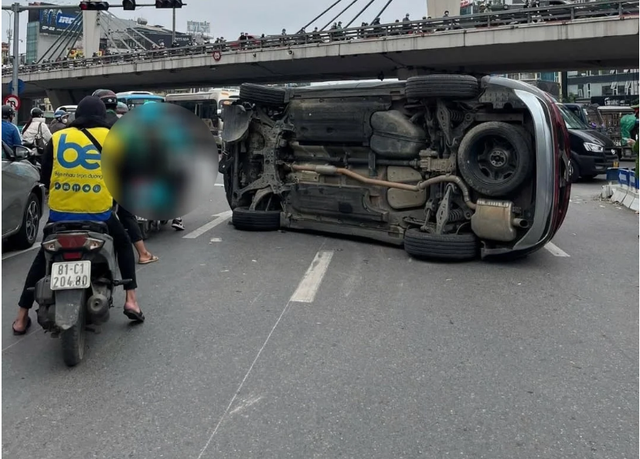 Tạm giữ hình sự tài xế "phê" ma túy gây tai nạn liên hoàn trên đường phố Hà Nội- Ảnh 1.