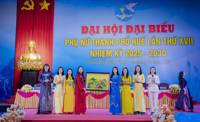 Đại hội đại biểu Phụ nữ TP Huế lần thứ XVII: Khơi dậy khát vọng, kiến tạo tương lai- Ảnh 3.