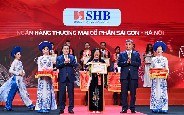 Ngân hàng SHB nhận Bằng khen của UBND TP Hà Nội- Ảnh 1.
