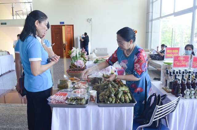 Hưng Yên: Trao cơ hội để phụ nữ vươn lên thoát nghèo bền vững- Ảnh 1. Hưng Yên: Trao cơ hội để phụ nữ vươn lên thoát nghèo bền vững- Ảnh 1.