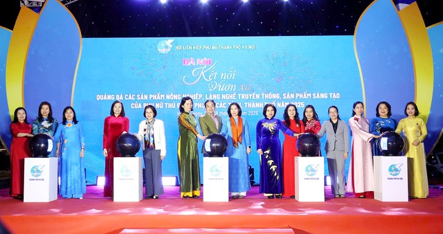 Hà Nội kết nối - vươn xa 2025: Khẳng định vai trò của phụ nữ trong phát triển kinh tế, hội nhập- Ảnh 1.