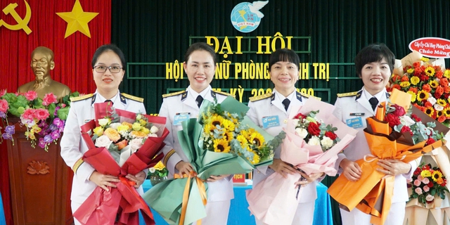 Phụ nữ Học viện Hải quân thi đua vươn lên về mọi mặt- Ảnh 1.