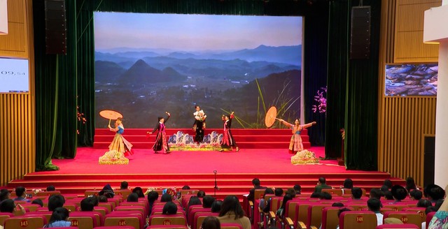 Lào Cai: Hội thi tuyên truyền viên pháp luật về hôn nhân, gia đình và phòng, chống tảo hôn- Ảnh 1.