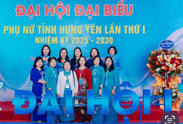 Những hình ảnh đáng nhớ của Đại hội đại biểu Phụ nữ tỉnh Hưng Yên lần thứ I- Ảnh 15.