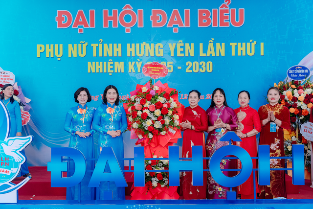 Những hình ảnh đáng nhớ của Đại hội đại biểu Phụ nữ tỉnh Hưng Yên lần thứ I- Ảnh 14.