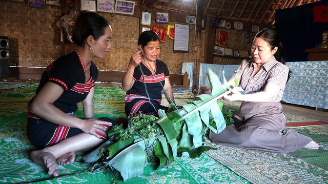 Thấy gì sau chương trình truyền dạy và phục dựng Lễ mừng lúa mới?- Ảnh 6.