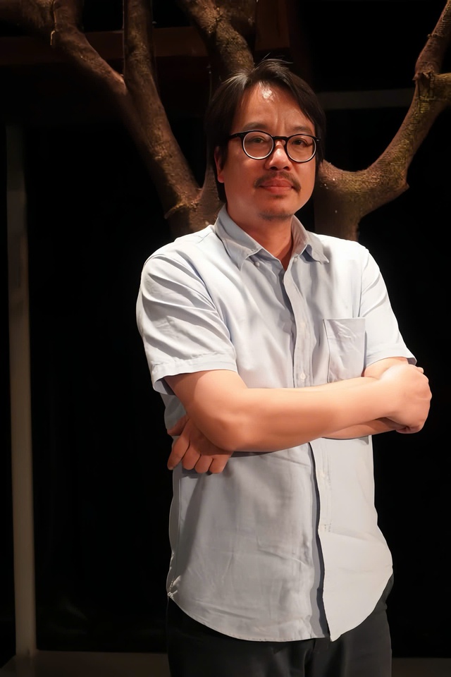 Bất ngờ lớn khi khán giả ngồi kín rạp xem kịch nói- Ảnh 3.