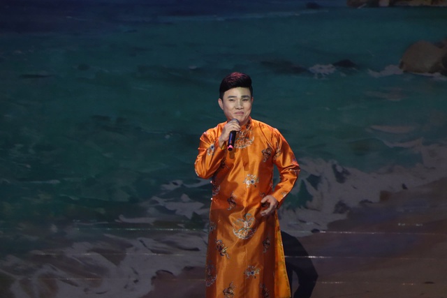 Vợ chồng nhạc sĩ Lư Nhất Vũ - nhà thơ Lê Giang: Cặp đôi tri kỷ trong thơ và nhạc- Ảnh 2. Vợ chồng nhạc sĩ Lư Nhất Vũ - nhà thơ Lê Giang: Cặp đôi tri kỷ trong thơ và nhạc- Ảnh 2.