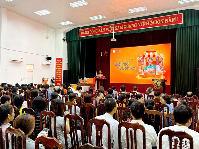 SHB kích hoạt chiến dịch 60 ngày chuyển đổi tăng tốc cho tiểu thương trên toàn quốc- Ảnh 2. SHB kích hoạt chiến dịch 60 ngày chuyển đổi tăng tốc cho tiểu thương trên toàn quốc- Ảnh 2.