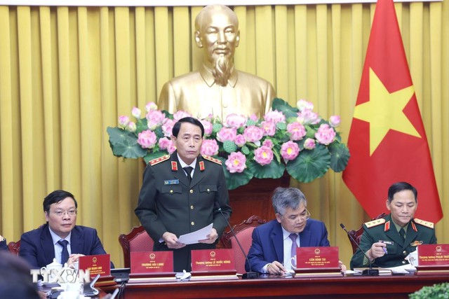 Công bố 14 luật và 1 pháp lệnh: Nhiều tác động tới phụ nữ, trẻ em - Ảnh 2.