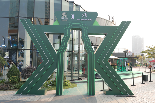 Bia Saigon Special nâng tầm không gian Hozo City Tết Fest 2025 với trải nghiệm ẩm thực đẳng cấp- Ảnh 1.