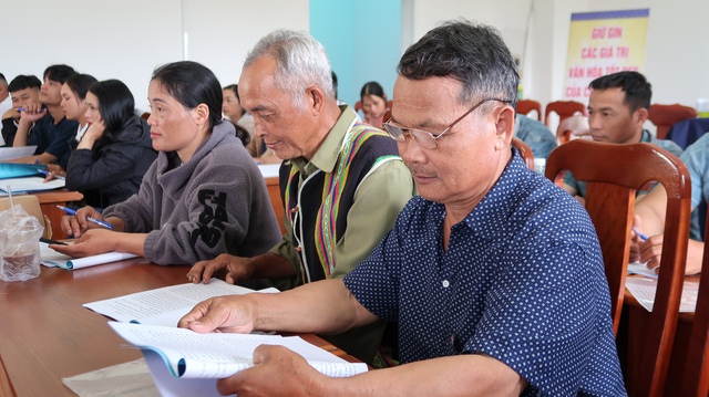 Quảng Ngãi: Phát huy giá trị Lễ hội truyền thống của đồng bào Giẻ Triêng gắn với phát triển du lịch- Ảnh 1. Quảng Ngãi: Phát huy giá trị Lễ hội truyền thống của đồng bào Giẻ Triêng gắn với phát triển du lịch- Ảnh 1.