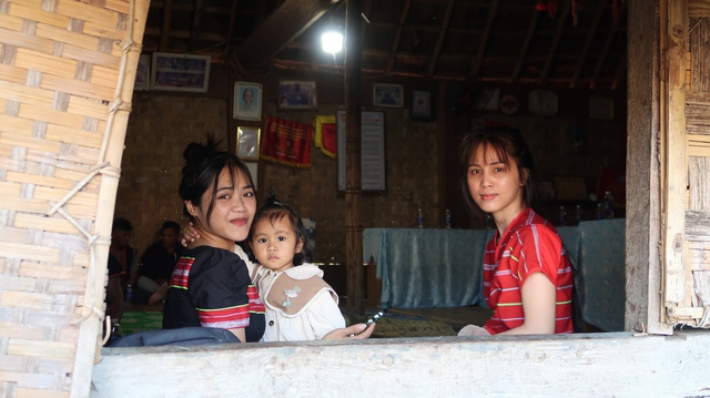 Làng biên giới Đăk Răng rộn ràng phục dựng Lễ mừng lúa mới- Ảnh 9.