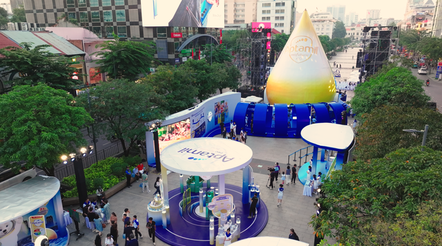 Sự kiện Vũ trụ dưỡng chất One Aptamil lần đầu tổ chức tại Việt Nam- Ảnh 1. Sự kiện Vũ trụ dưỡng chất One Aptamil lần đầu tổ chức tại Việt Nam- Ảnh 1.