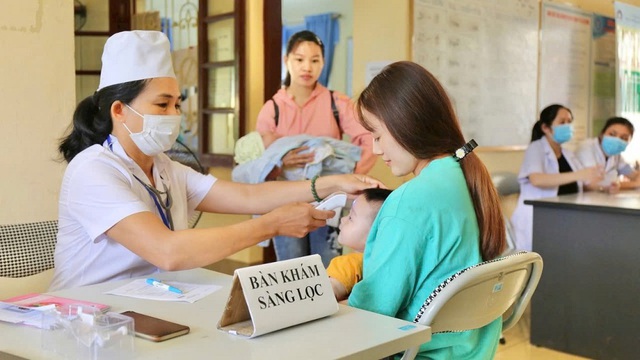 Miễn viện phí toàn dân: Lo vướng mắc khi áp dụng ở vùng sâu, vùng xa và cơ sở y tế tư nhân- Ảnh 3. Miễn viện phí toàn dân: Lo vướng mắc khi áp dụng ở vùng sâu, vùng xa và cơ sở y tế tư nhân- Ảnh 3.