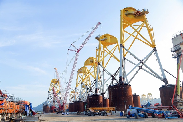 Petrovietnam - hình mẫu doanh nghiệp quốc gia trong hành trình phát triển đất nước- Ảnh 5. Petrovietnam - hình mẫu doanh nghiệp quốc gia trong hành trình phát triển đất nước- Ảnh 5.