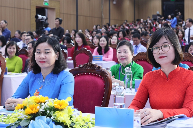 Phụ nữ Đà Nẵng phải là "nhạc trưởng văn hóa" trong gia đình và cộng đồng- Ảnh 1. Phụ nữ Đà Nẵng phải là "nhạc trưởng văn hóa" trong gia đình và cộng đồng- Ảnh 1.