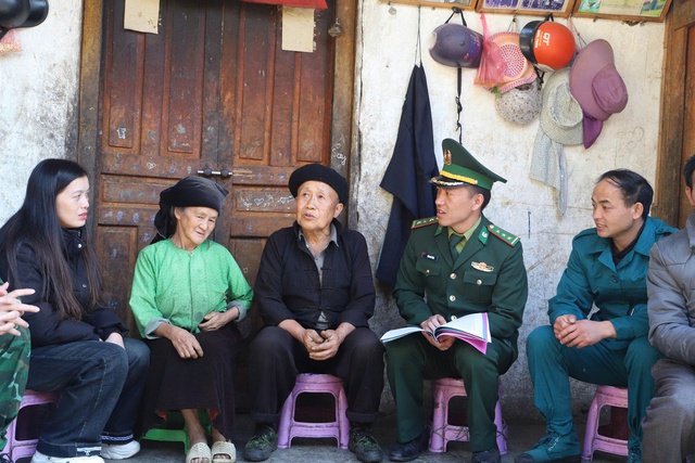 Bản hòa ca chào năm mới nơi địa đầu Tổ quốc- Ảnh 8.