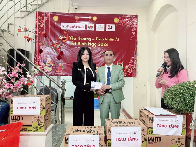 Báo Phụ nữ Việt Nam thăm, tặng quà trẻ em khuyết tật nhân dịp năm mới- Ảnh 5.