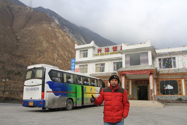 Cảnh sắc siêu thực ở Cửu Trại Câu mùa tuyết trắng- Ảnh 3.