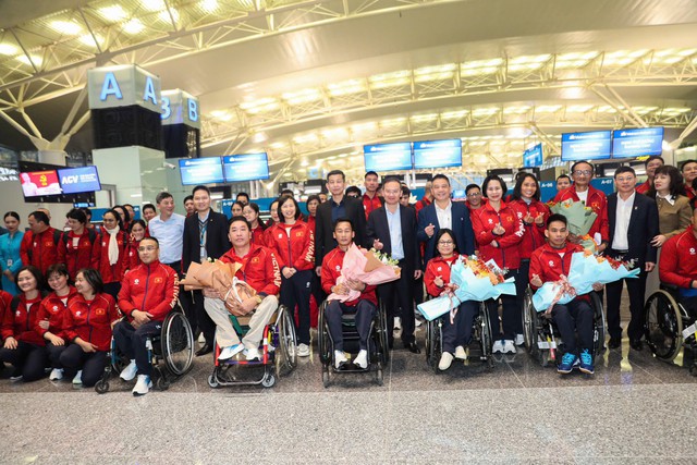 Đoàn thể thao người khuyết tật Việt Nam lên đường tham dự ASEAN Para Games 2026- Ảnh 1.