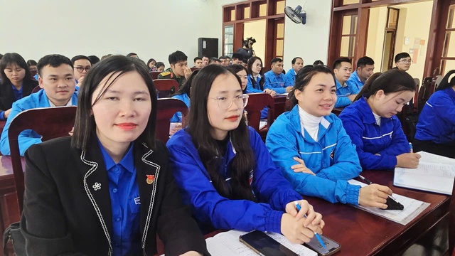 Tôn vinh nhiều nữ cán bộ Đoàn Lạng Sơn xuất sắc năm 2025- Ảnh 2.